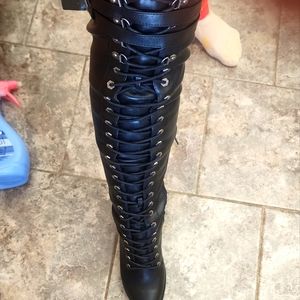 Black lace up Gothic boots